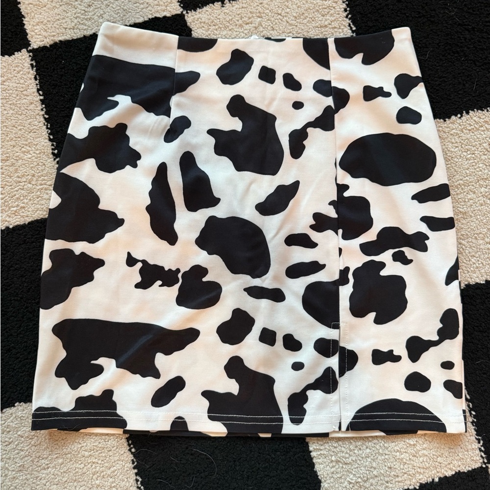 Black and White cow print Women's Skirt